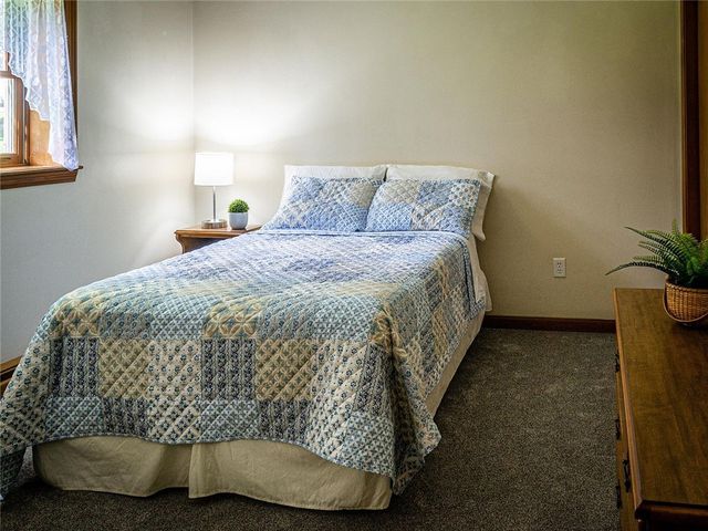 21 Annandale Terrace, Newport, RI 02840