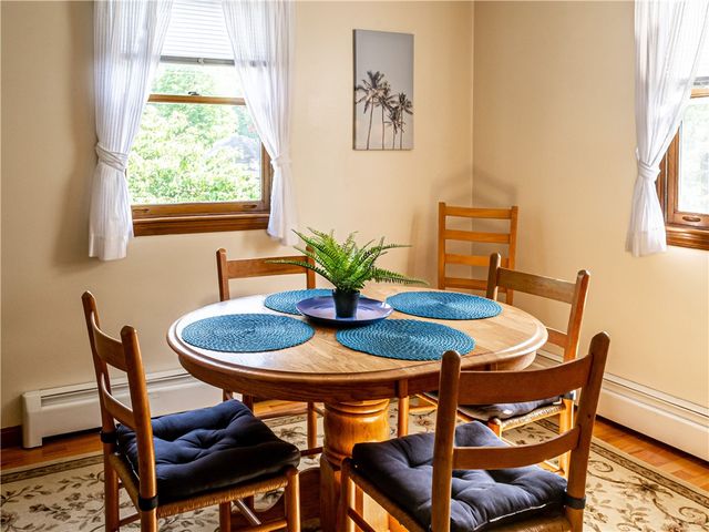 21 Annandale Terrace, Newport, RI 02840