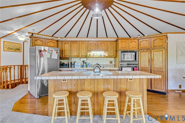 316 Plantation Dr, Montross, VA 22520