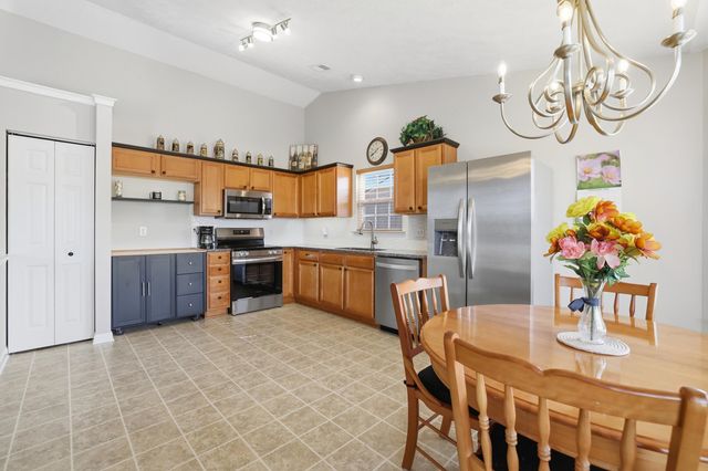 815 Sultana Dr., Little River, SC 29566