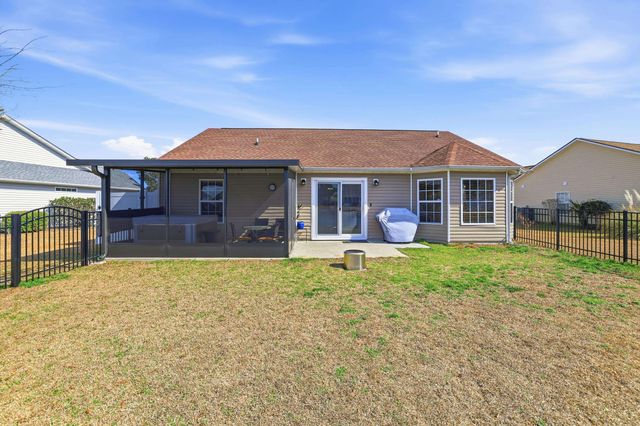 815 Sultana Dr., Little River, SC 29566