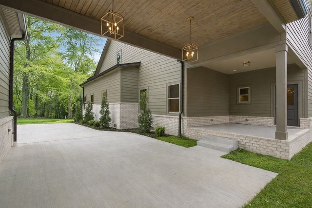 2957 Pace Rd, Clarksville, TN 37043