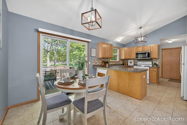 10880 Timberline Drive, Allendale, MI 49401