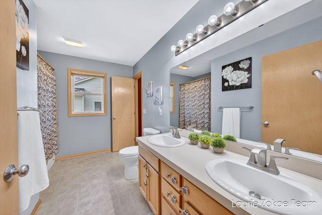 10880 Timberline Drive, Allendale, MI 49401
