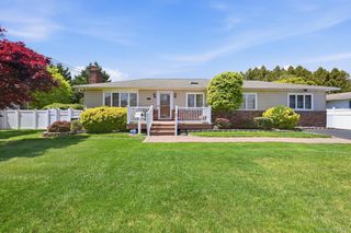 164 Eastwood Avenue, Deer Park, NY 11729
