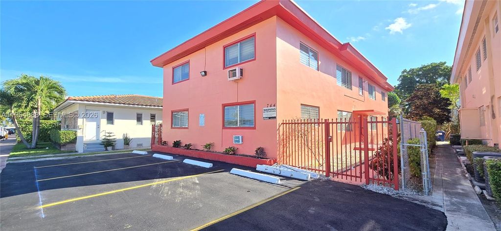 744 85th St 1, Miami Beach, FL 33141