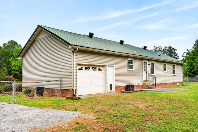 3918 Ashley Dr, Murfreesboro, TN 37128