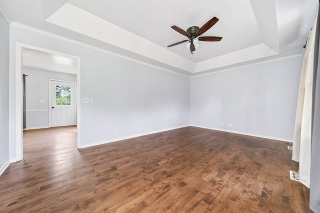 3918 Ashley Dr, Murfreesboro, TN 37128