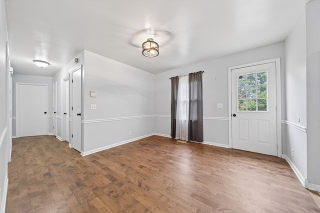 3918 Ashley Dr, Murfreesboro, TN 37128