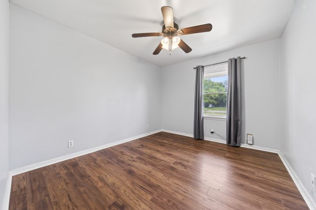 3918 Ashley Dr, Murfreesboro, TN 37128