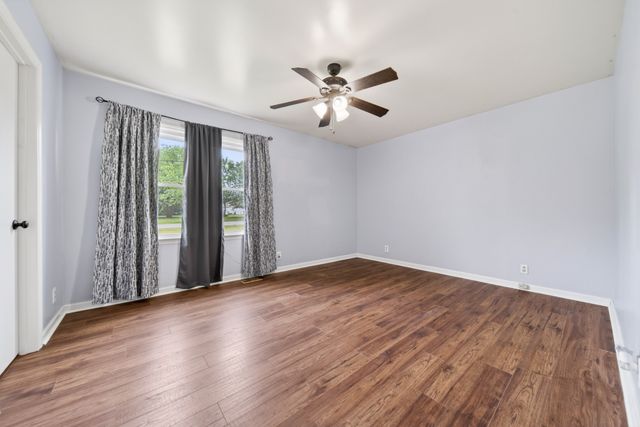 3918 Ashley Dr, Murfreesboro, TN 37128
