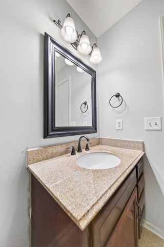 3918 Ashley Dr, Murfreesboro, TN 37128