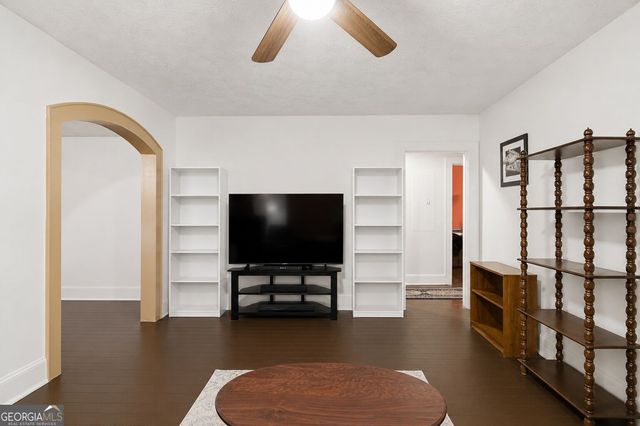 2009 Broad Street, Rome, GA 30161