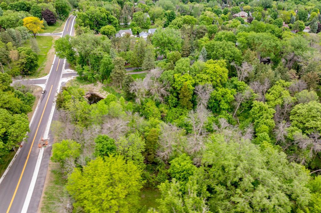 6591 Galpin Boulevard, Chanhassen, MN 55331 — photo 3