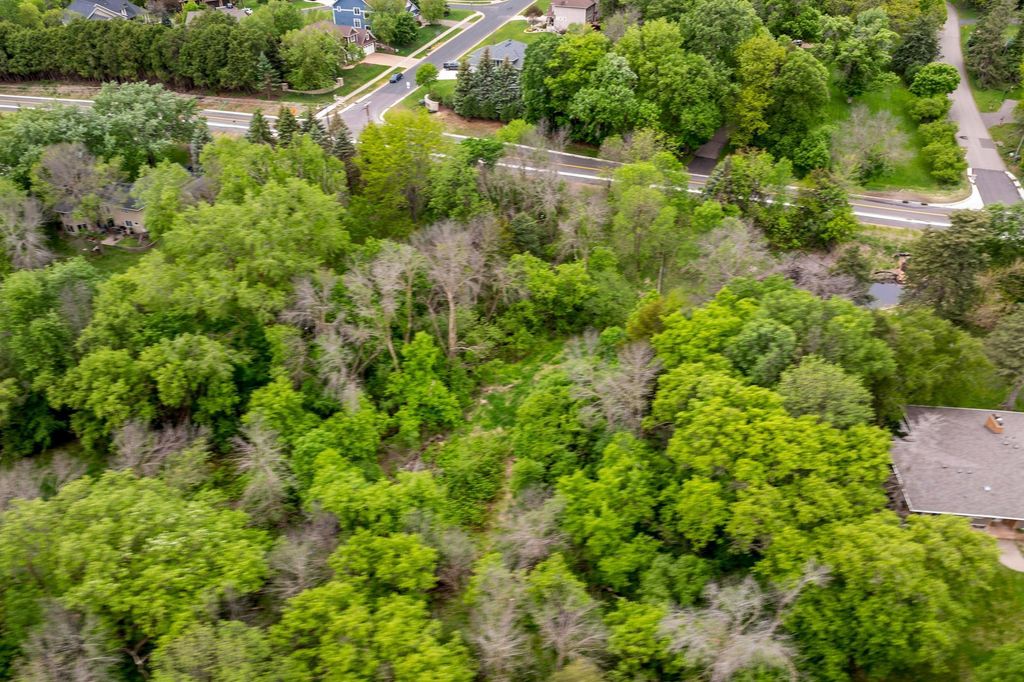 6591 Galpin Boulevard, Chanhassen, MN 55331 — photo 5