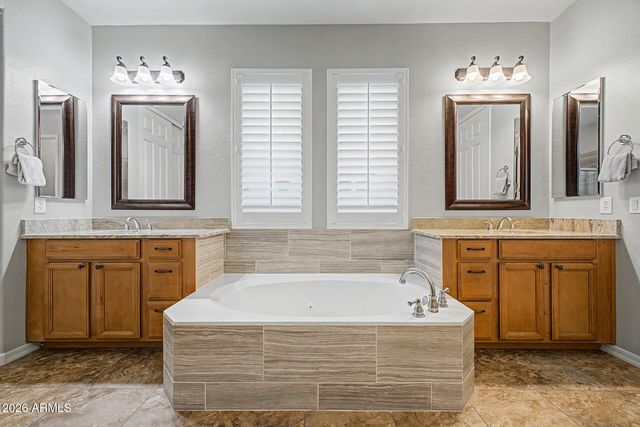 4485 S KOLB Street, Gilbert, AZ 85297