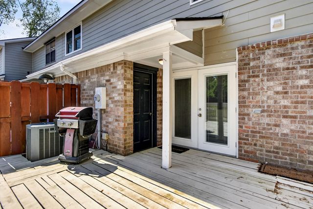 1192 Julian Clark Road, Charleston, SC 29412