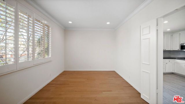 200 N ALMONT Drive 302, Beverly Hills, CA 90211