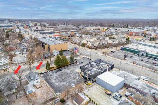 201 W Parent Avenue, Royal Oak, MI 48067