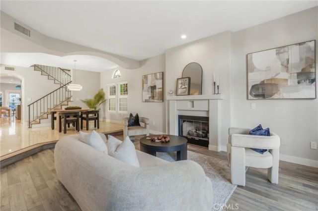 4040 E 6th, Long Beach, CA 90814