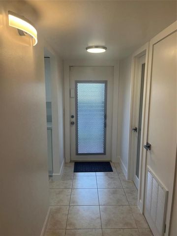 9800 Sunrise Lakes Boulevard 109, Sunrise, FL 33322