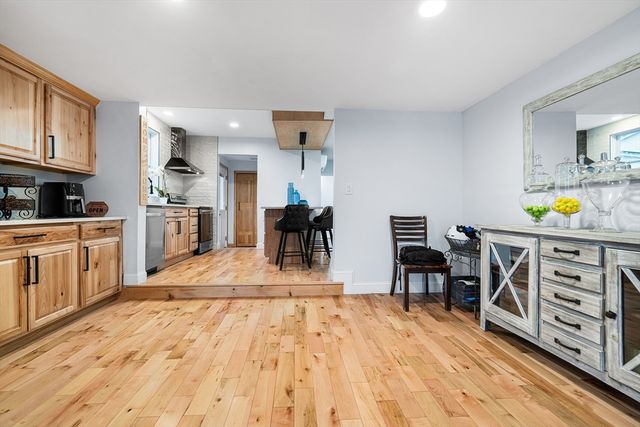 104 Sw Cutoff, Northborough, MA 01532