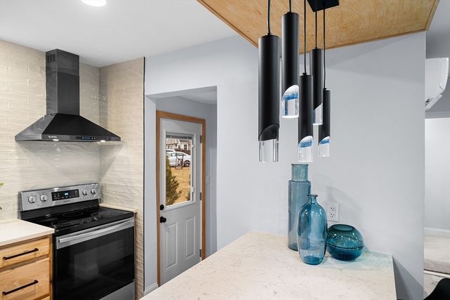 104 Sw Cutoff, Northborough, MA 01532