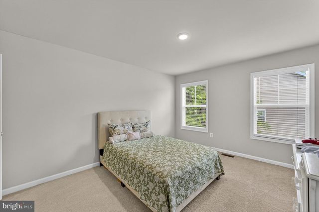 15609 THOROUGHFARE RD, Gainesville, VA 20155