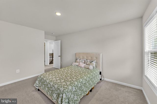 15609 THOROUGHFARE RD, Gainesville, VA 20155