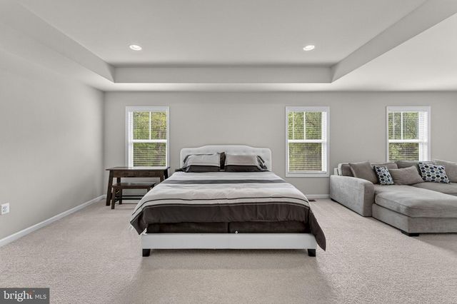 15609 THOROUGHFARE RD, Gainesville, VA 20155