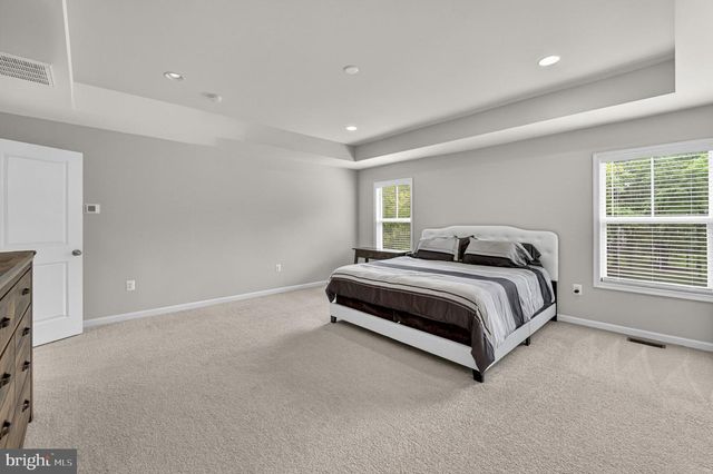 15609 THOROUGHFARE RD, Gainesville, VA 20155
