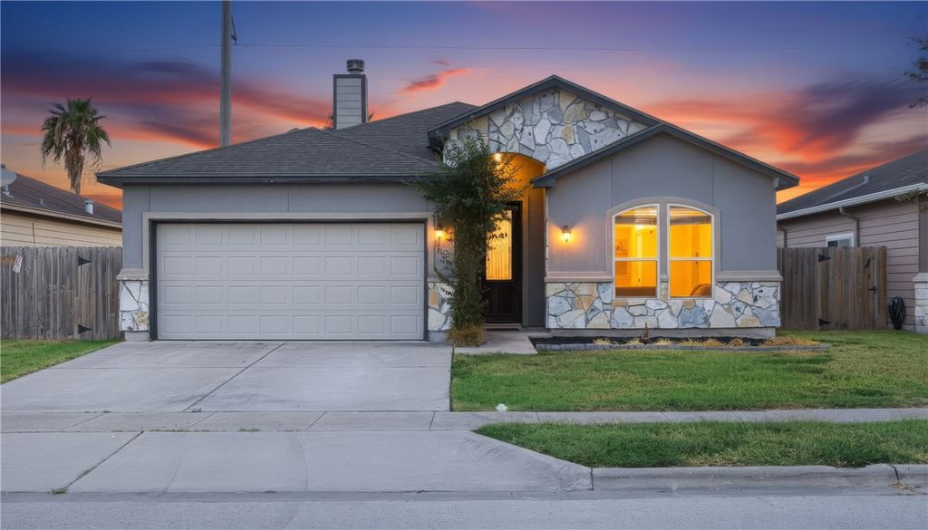 7650 Sable Creek Dr, Corpus Christi, TX 78414 — exterior