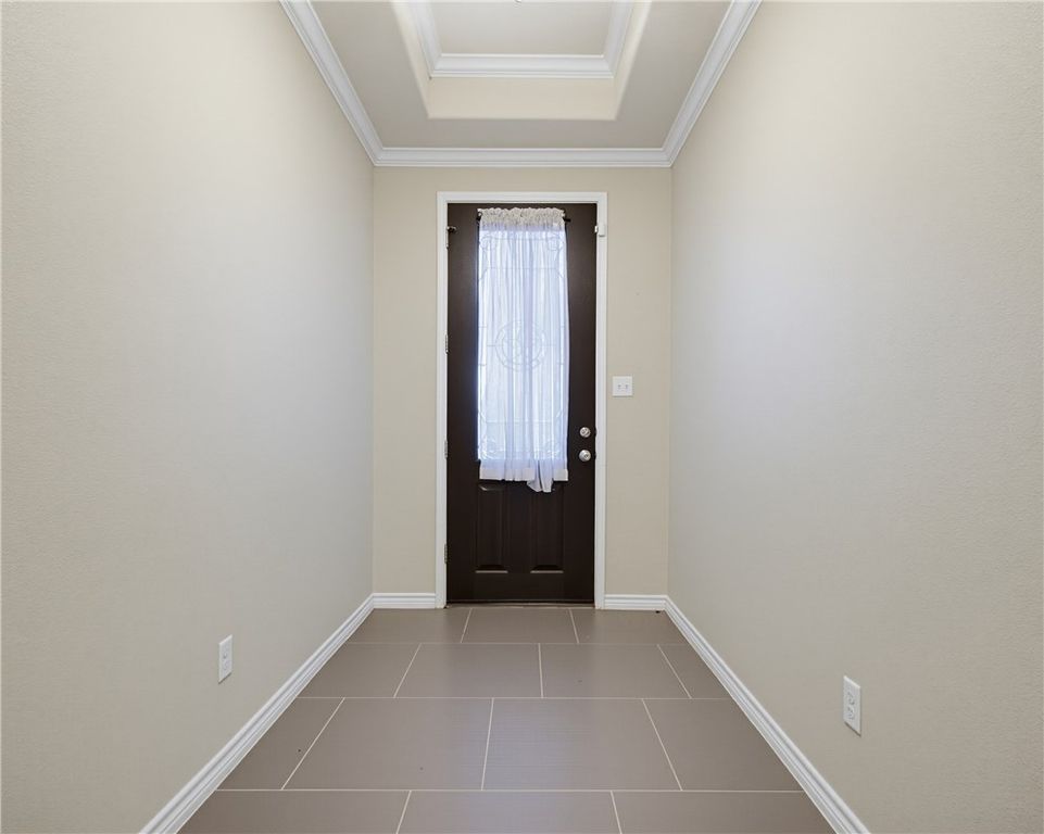 7650 Sable Creek Dr, Corpus Christi, TX 78414 — photo 2