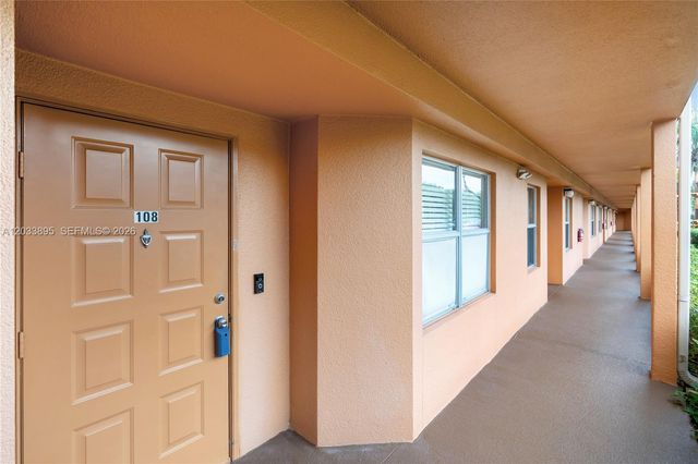 701 SW 142nd Avenue 108S, Pembroke Pines, FL 33027