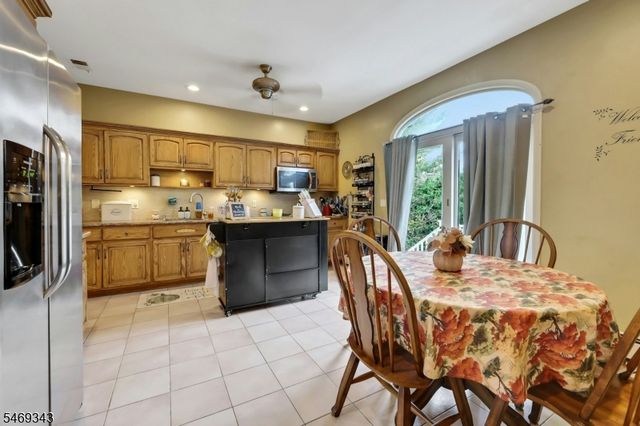 510 Alps Rd, Wayne Twp., NJ 07470