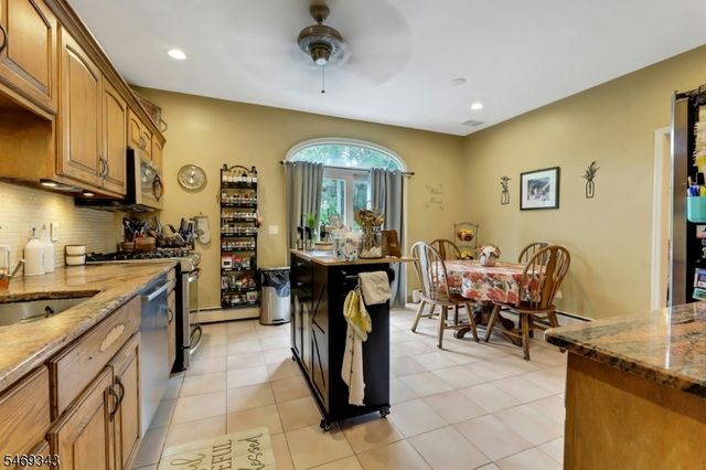 510 Alps Rd, Wayne Twp., NJ 07470