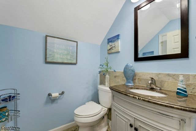 510 Alps Rd, Wayne Twp., NJ 07470