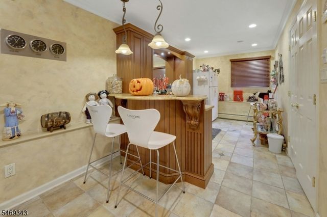 510 Alps Rd, Wayne Twp., NJ 07470