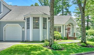 15 Treetop Court 15, Burlington, MA 01803