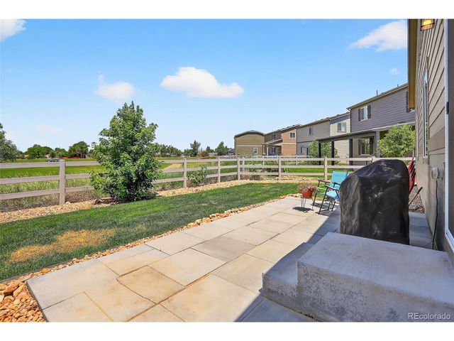 1833 Homestead Dr, Fort Lupton, CO 80621