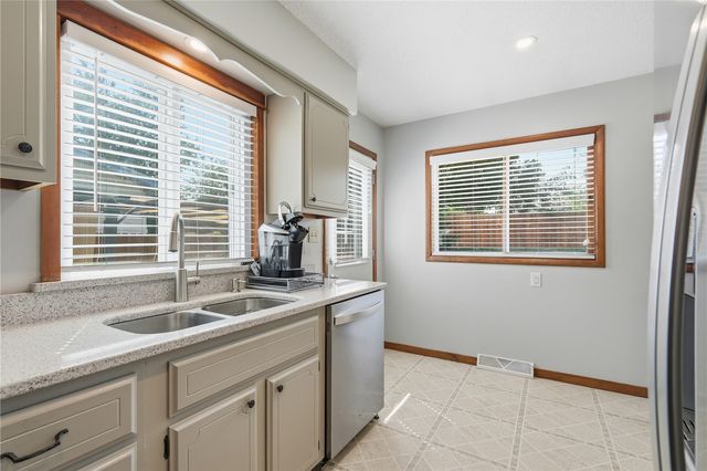 5101 1st Avenue SW, Cedar Rapids, IA 52404