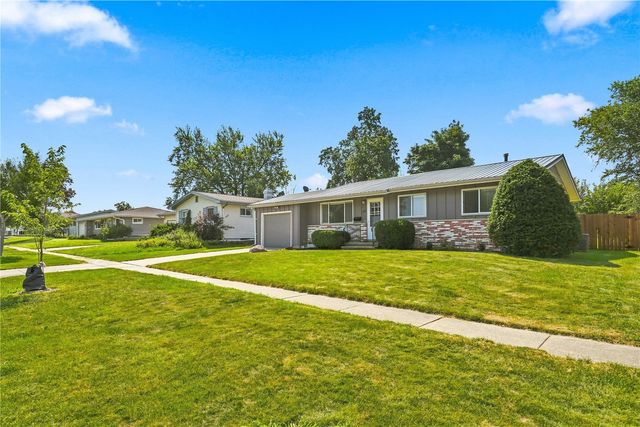 5101 1st Avenue SW, Cedar Rapids, IA 52404