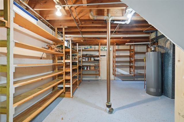 5101 1st Avenue SW, Cedar Rapids, IA 52404