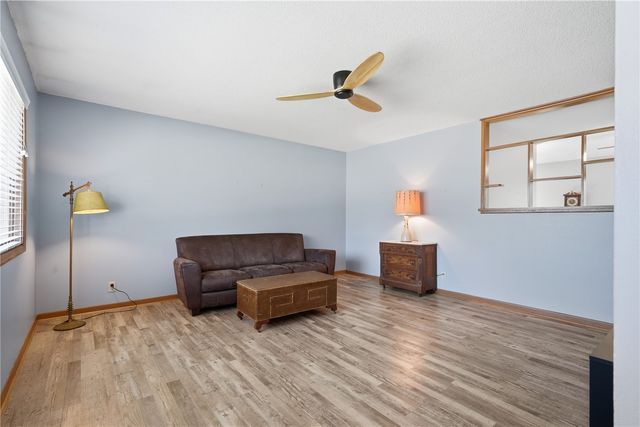 5101 1st Avenue SW, Cedar Rapids, IA 52404