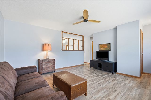 5101 1st Avenue SW, Cedar Rapids, IA 52404