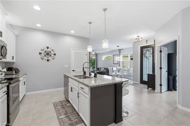 4439 Dutchess Park RD, Fort Myers, FL 33916