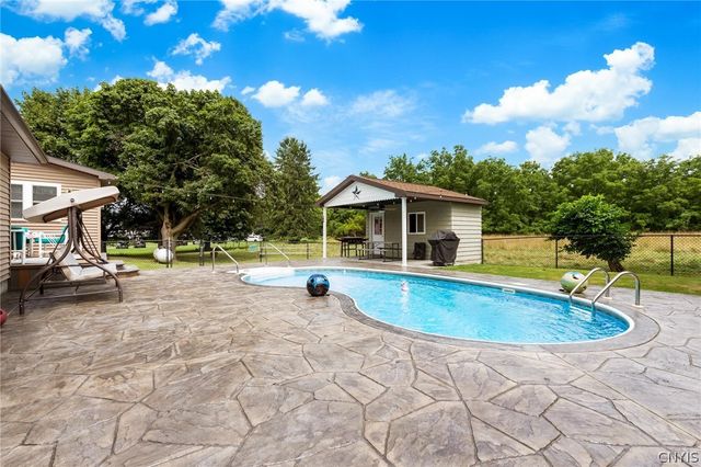 7030 North North St RD Road, Sennett, NY 13021