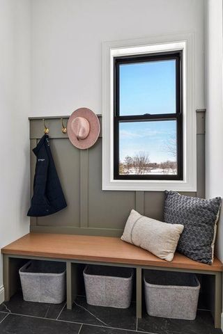 9591 Eagle Ridge Road, Chanhassen, MN 55317