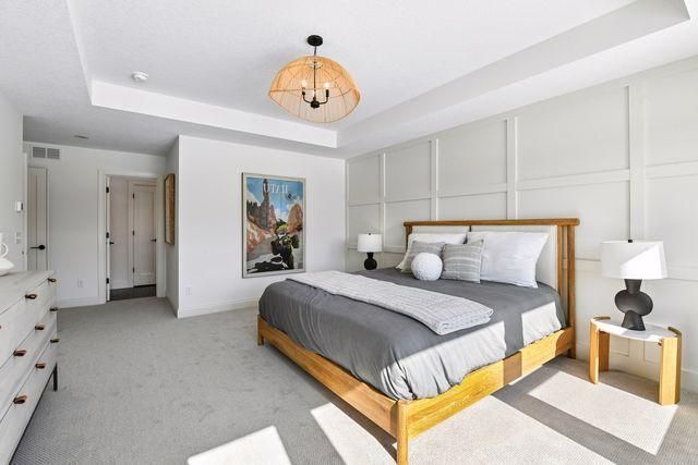 9591 Eagle Ridge Road, Chanhassen, MN 55317