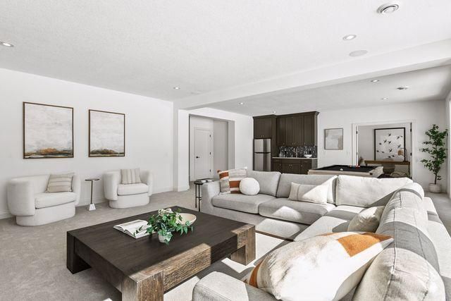 9591 Eagle Ridge Road, Chanhassen, MN 55317